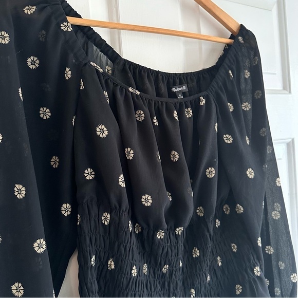 Madewell (Re)sourced‎ Georgette Square-Neck Smock-Waist Top in Bloom Dot Medium - Picture 6 of 9